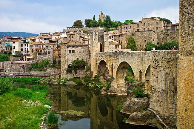 Antiguas Iglesias de Besalú