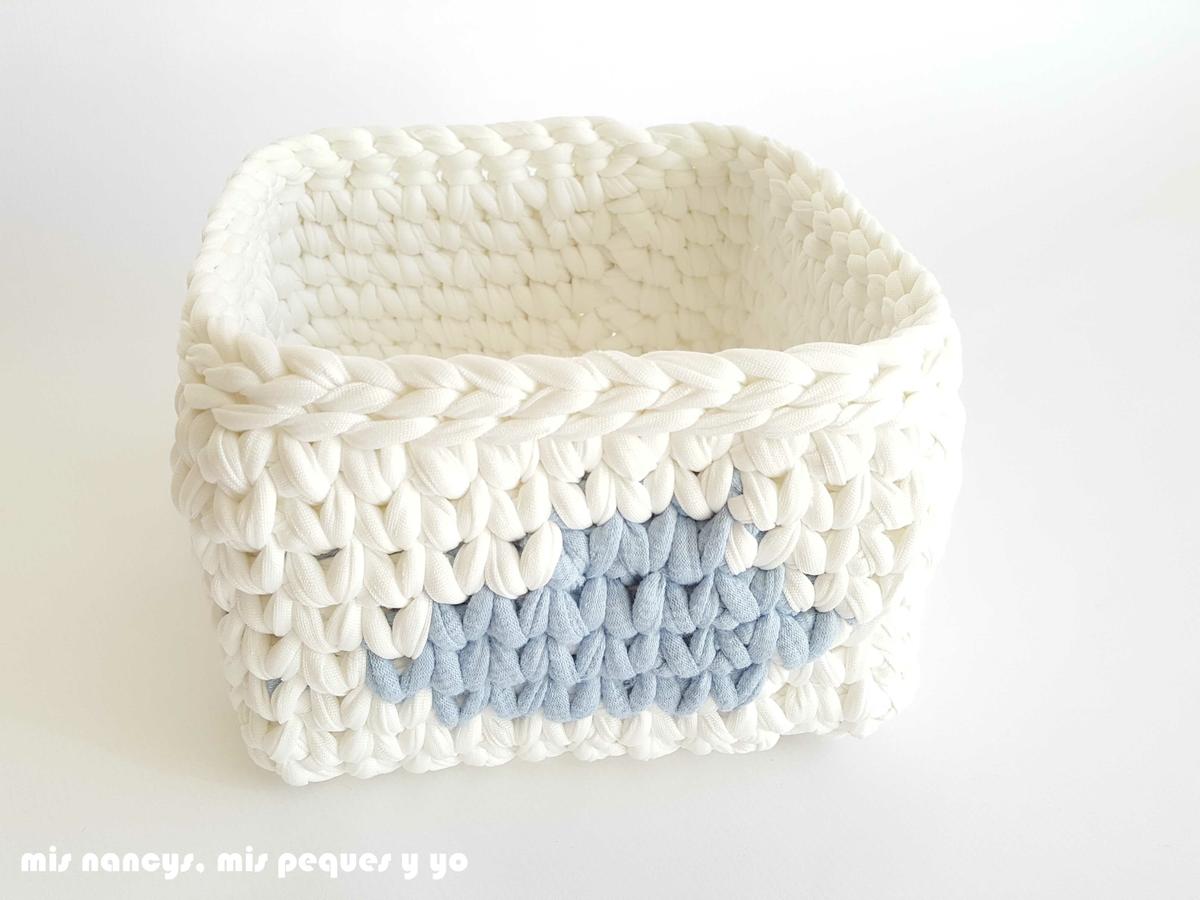 mis nancys, mis peques y yo, cesta y capazo de trapillo con nubes, detalle cesta cuadrada con nube