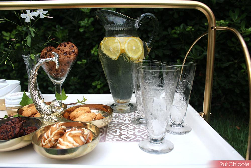 Decoración lowcost. Diy bandeja con ruedas