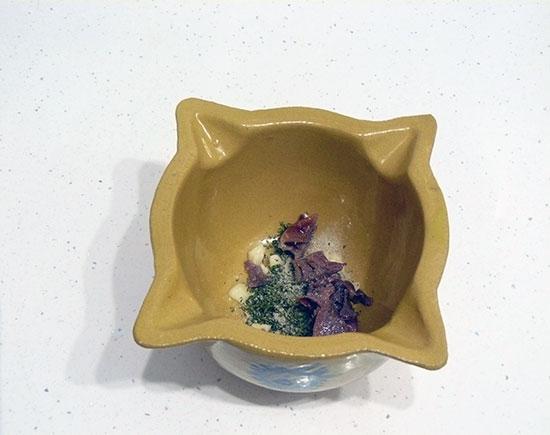 Ensalada de cogollos de lechuga a la mediterránea 