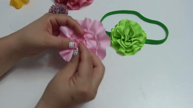 Adornos para vestidos con flores de listón