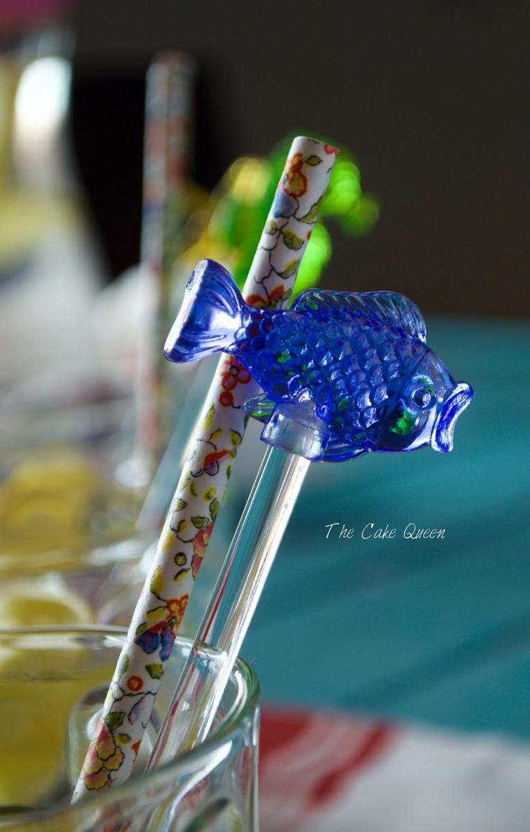 Limonada con frutas frescas