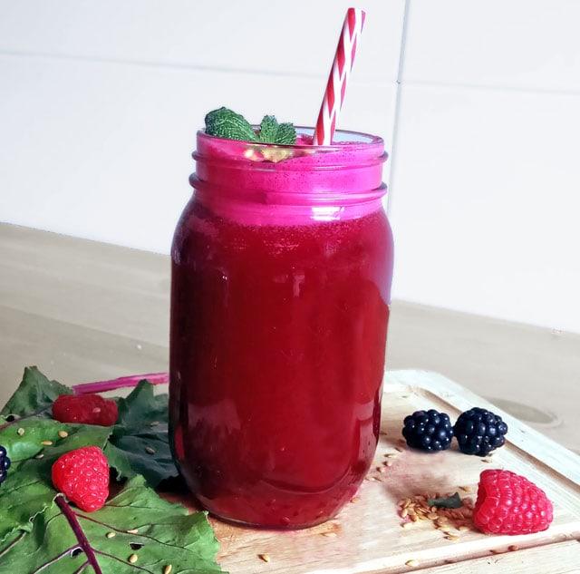 Jugo de remolacha y manzana