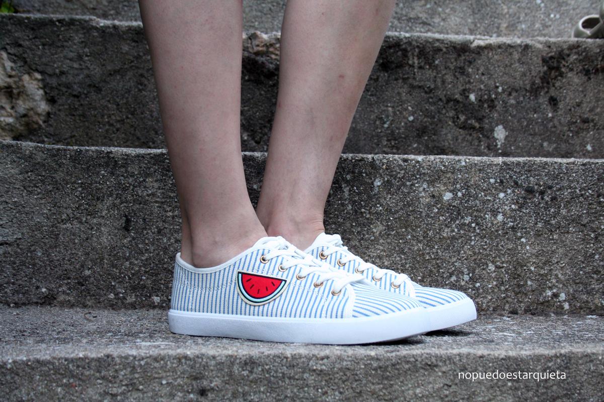 Decorar zapatillas con parches para ropa DIY IDEA VERANO