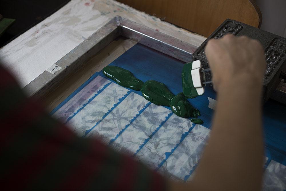 Studio-Amour-Aimee-preparing-by-Maria-Algara-Regas