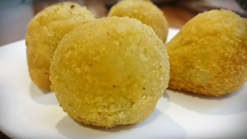 Coxinhas de pollo, receta brasileña | Cocina