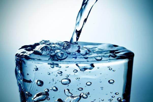Terapia del agua para bajar de peso