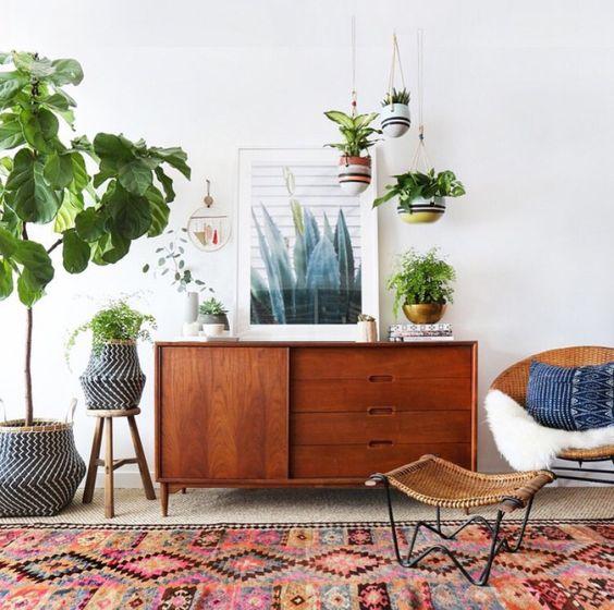 Cómo-hacer-composiciones-decorativas-para-un-aparador-06