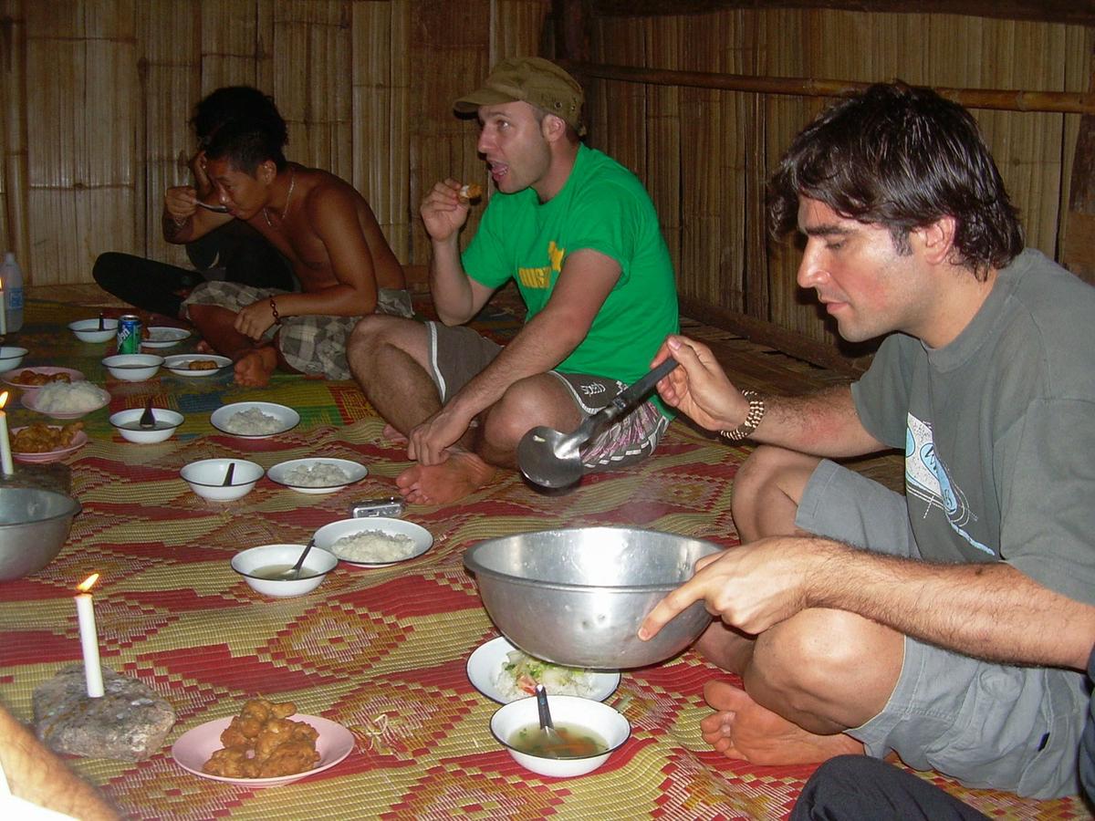 Trekking de tres días en la selva (Tailandia)