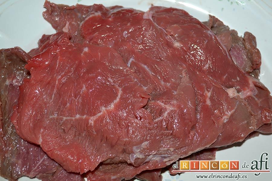 Saltimbocca a la romana, pedir al carnicero unos filetes de solomillo cortados bien finitos