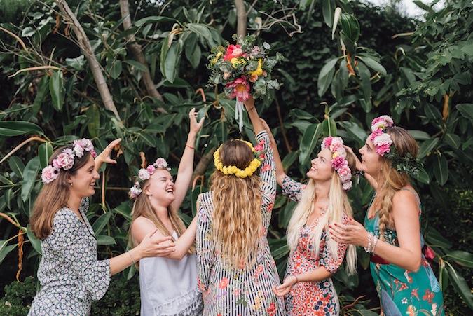 La bridal party de Lara