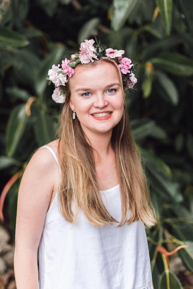 La bridal party de Lara