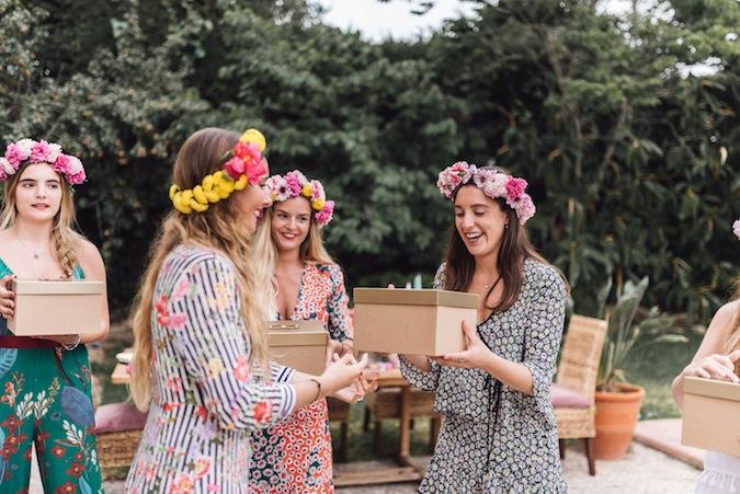 La bridal party de Lara