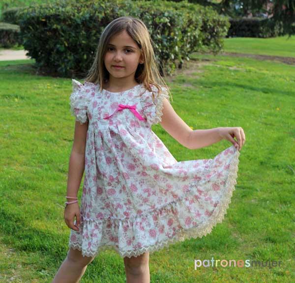 Patrón de vestido con tablones de niña | Manualidades