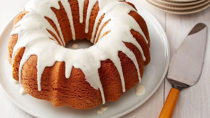Bundt cake de leche condensada y chocolate blanco