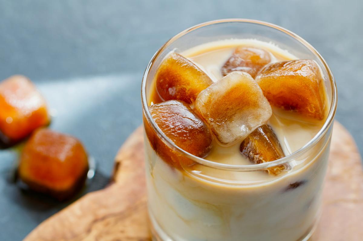Cubitos de hielo con café