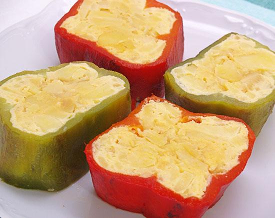 Pimientos rellenos de tortilla de patatas