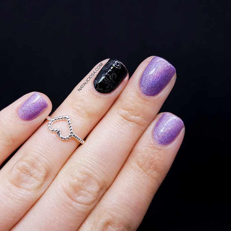 manicura de mariposas con estampacion holografica de masglo para invitada de boda bautizo comunion evento fiesta