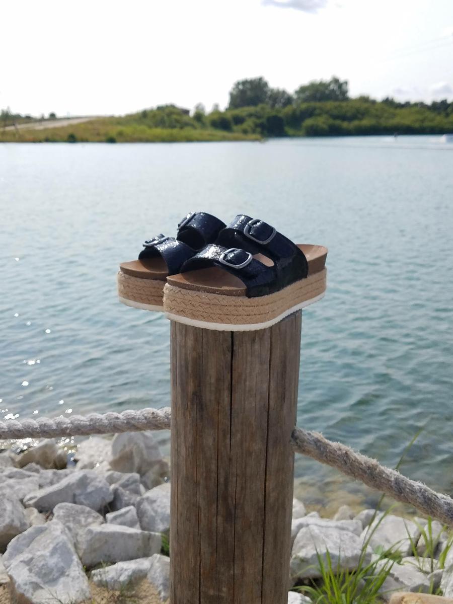 sandalias wedge cómodas moda después de los 40