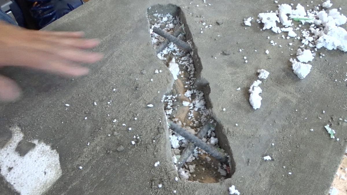 Macetero colgante de cemento 17