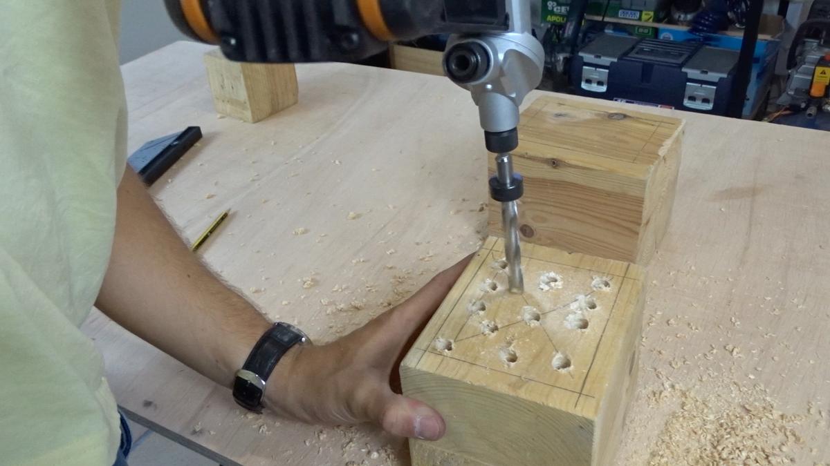 Macetero colgante de cemento 22