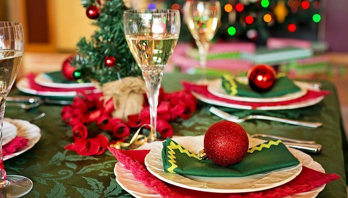 decoración de mesas de navidad minimalista