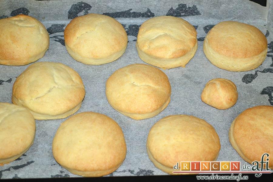 Panecillo del país, precalentar el horno a 200º y hornear unos 15 minutos