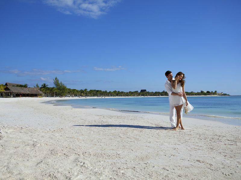 Playa luna de miel en Riviera Maya