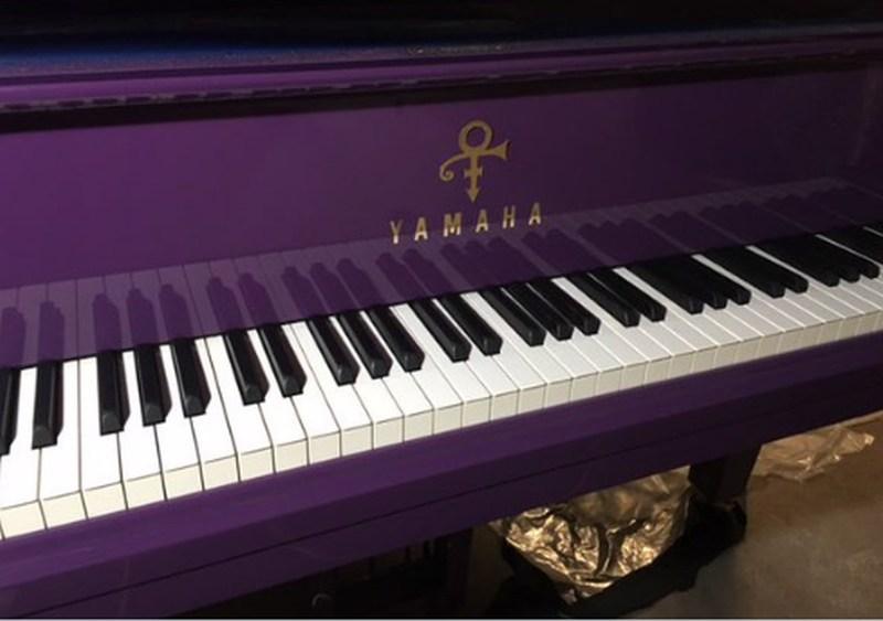 yamaha-purple-piano