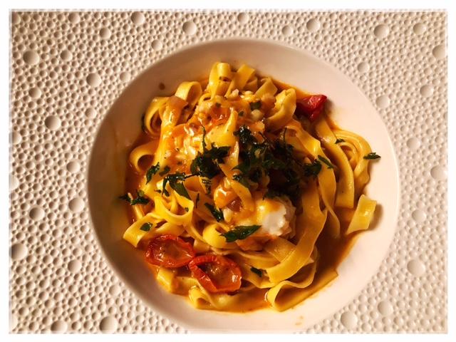 Tagliatella con Langosta de Tristán al pesto. Es de Ley Italiana. Numa Pompilio