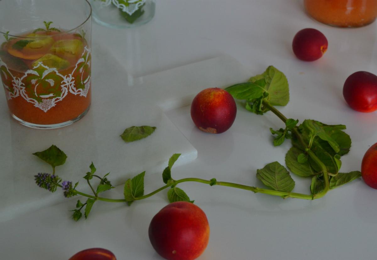 bebida helada de nectarina