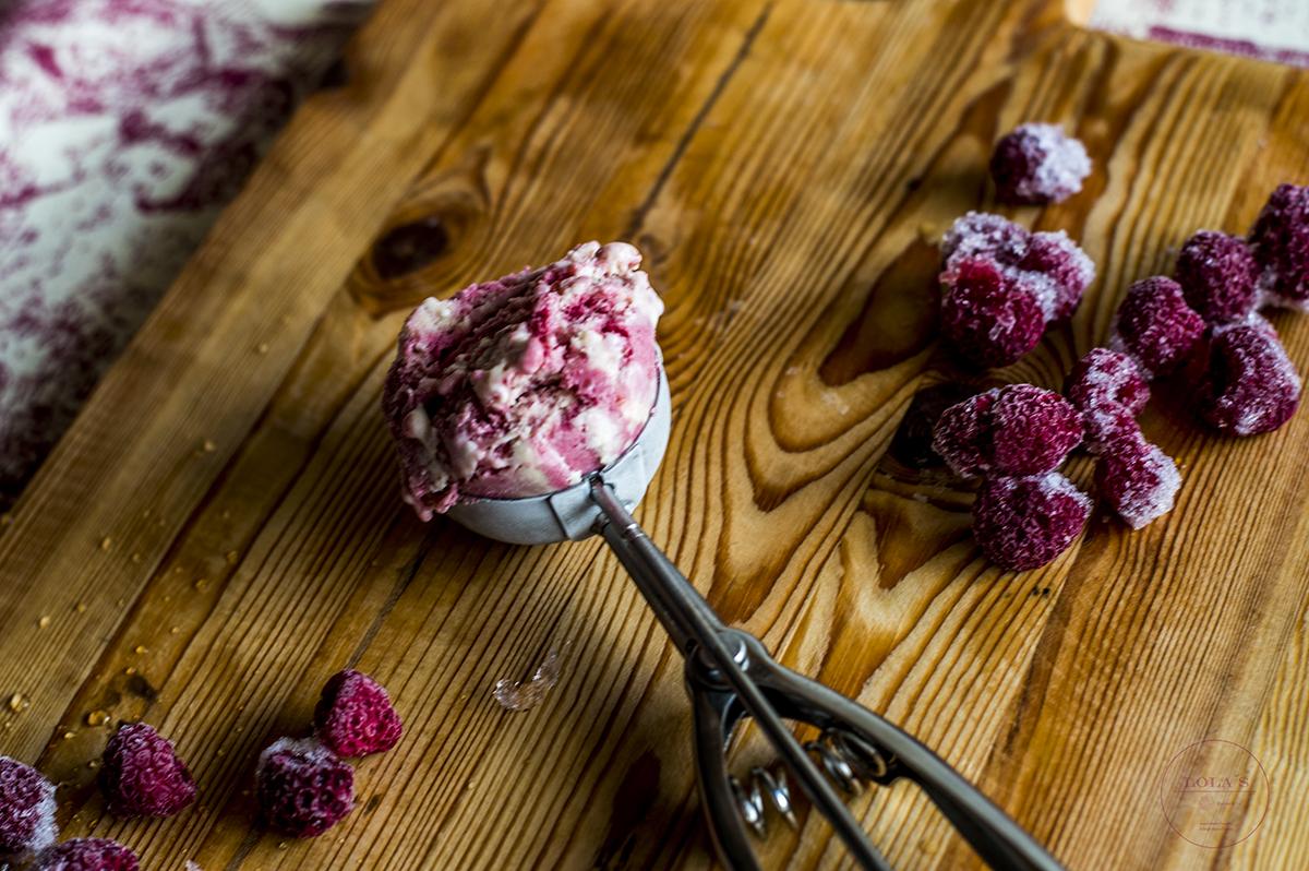 helado vainilla frambuesa 54