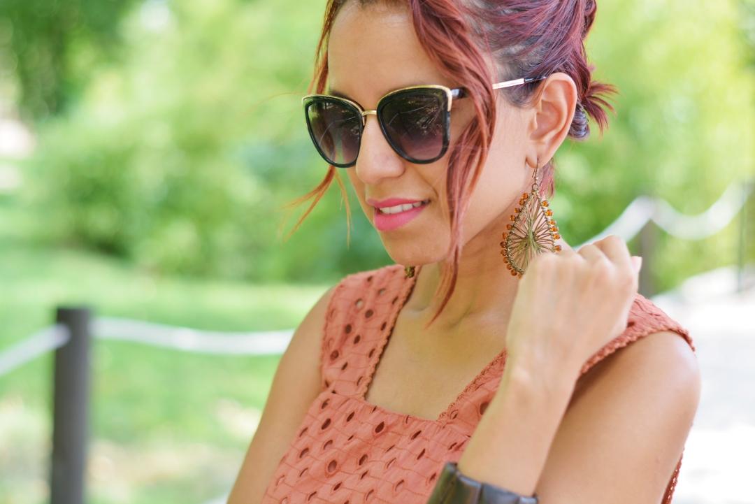 Look con pendientes XXL