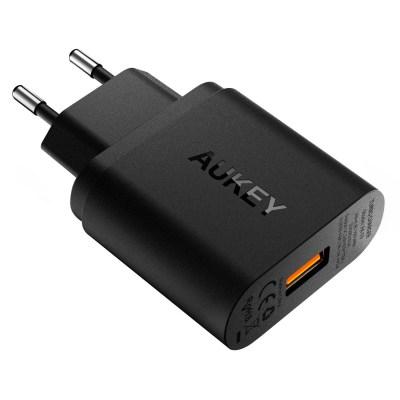 Cargador de Red Quick Charge 18W AUKEY