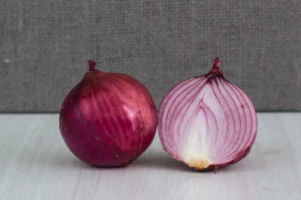 cebolla-morada-cortada