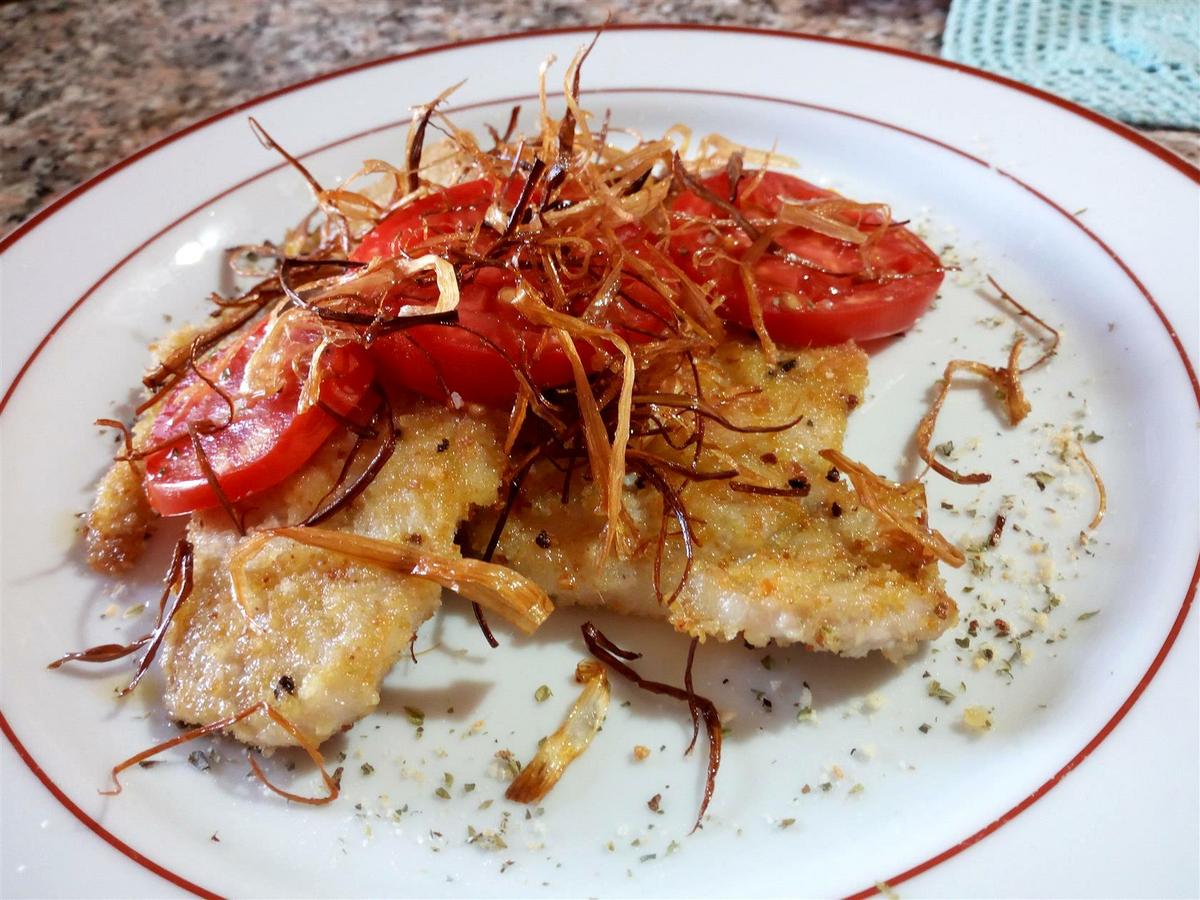 Lomo de cerdo con puerros - Filetti di maile con porri fritti - Pork steak leek recipe