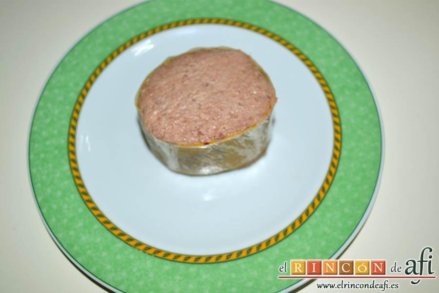 Enrolladitos de paté Mano de Hierro y pan de molde, preparamos el paté