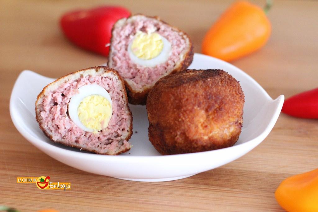 Huevos de codorniz a la escocesa 