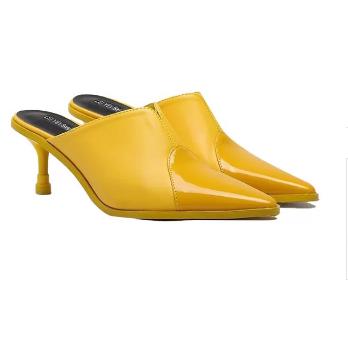 mules amarillos