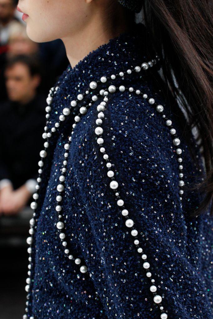 Perlas 2 Chanel FW 2017-2018