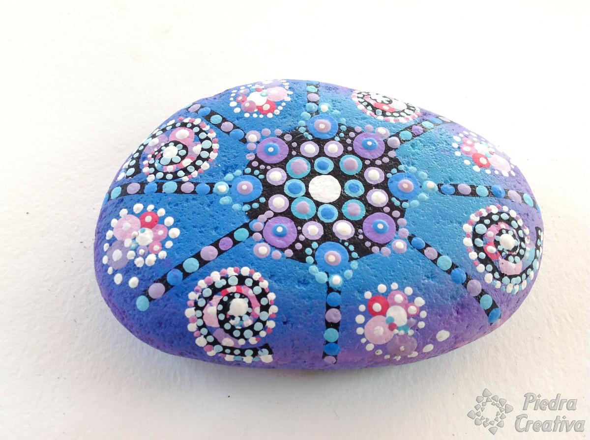 Mandala de colores fríos