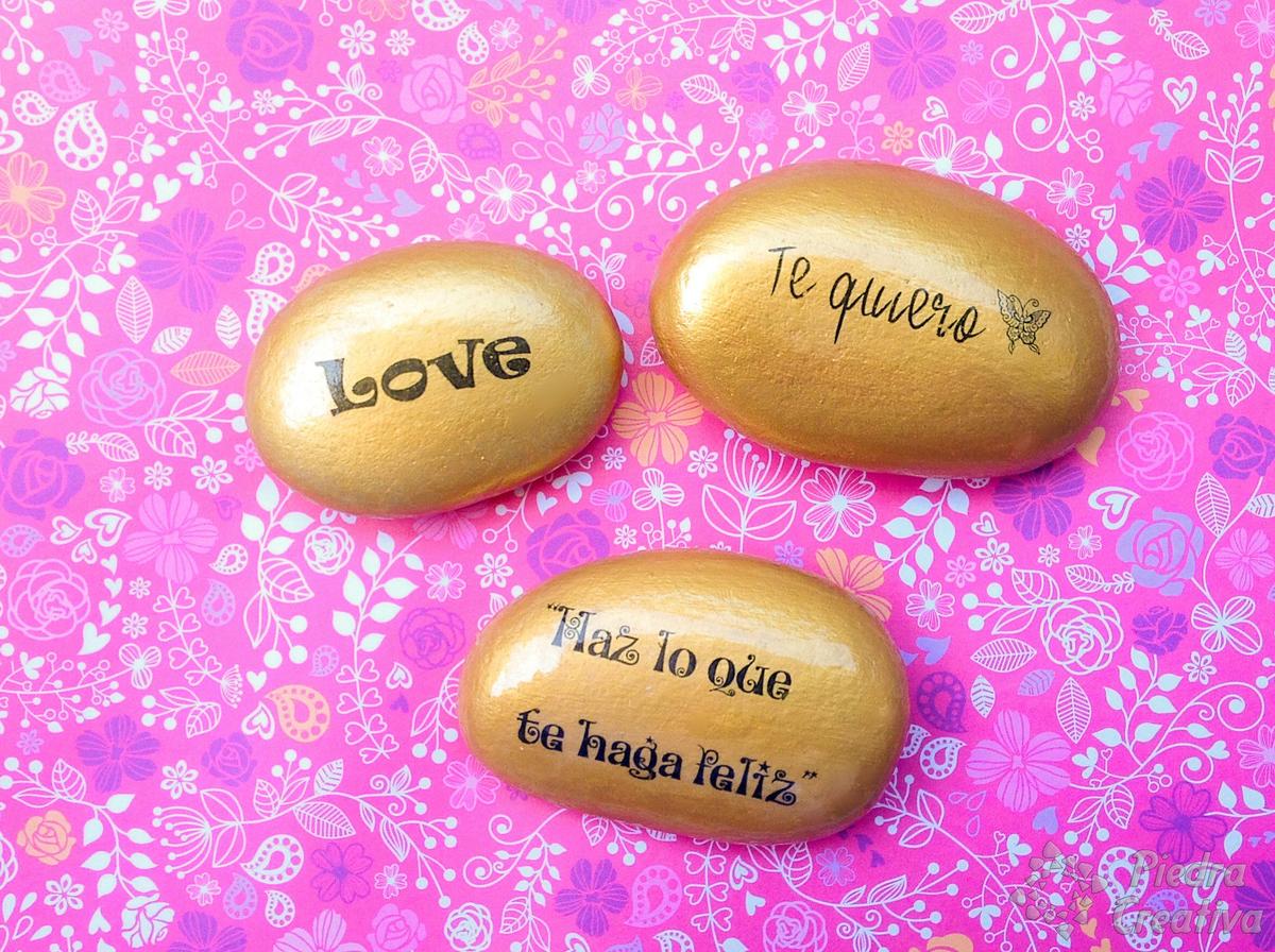 DIY piedras pintadas de palabras con foto transfer 
