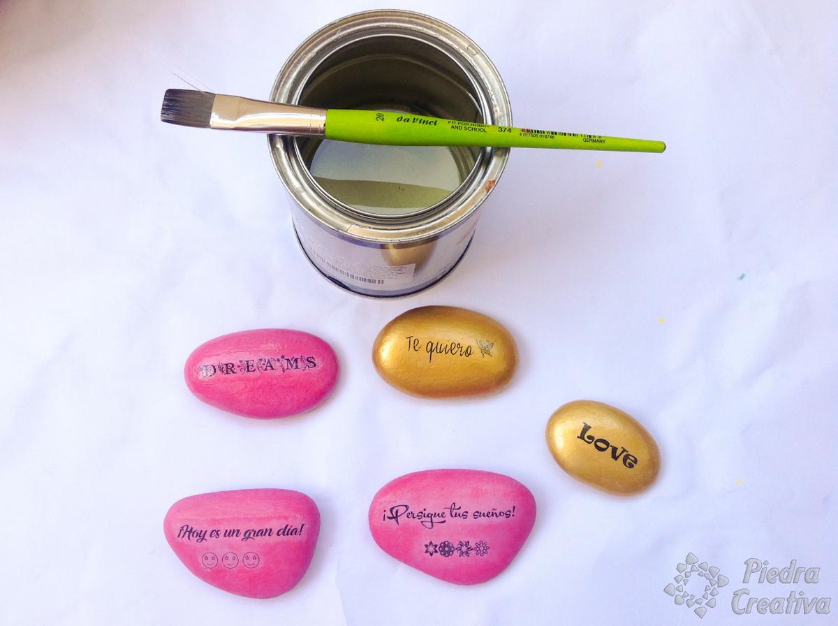 Manualidades con barniz de piedras con foto transfer