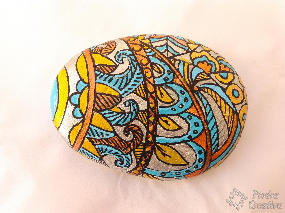 manualidad de piedras pintadas 