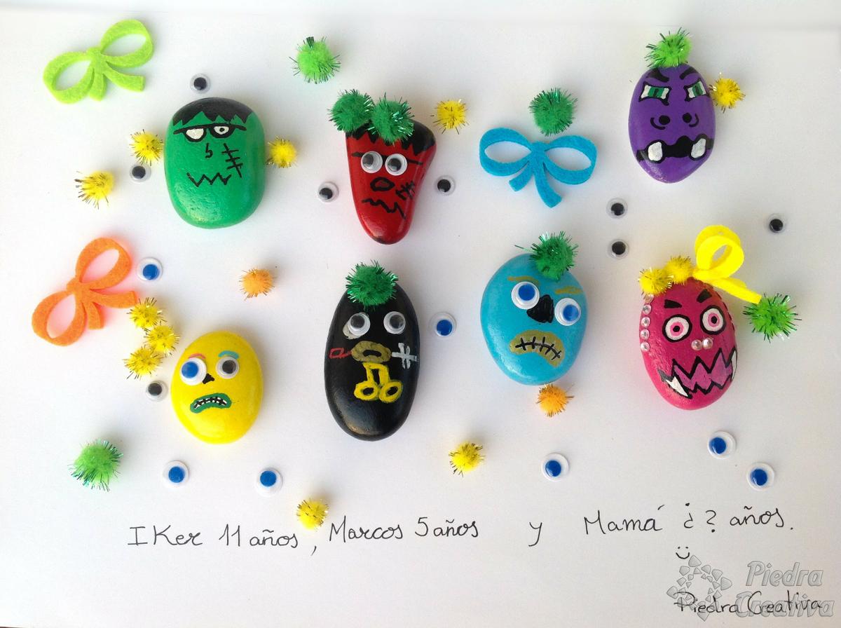 Piedras de monstruos pintados y decorados