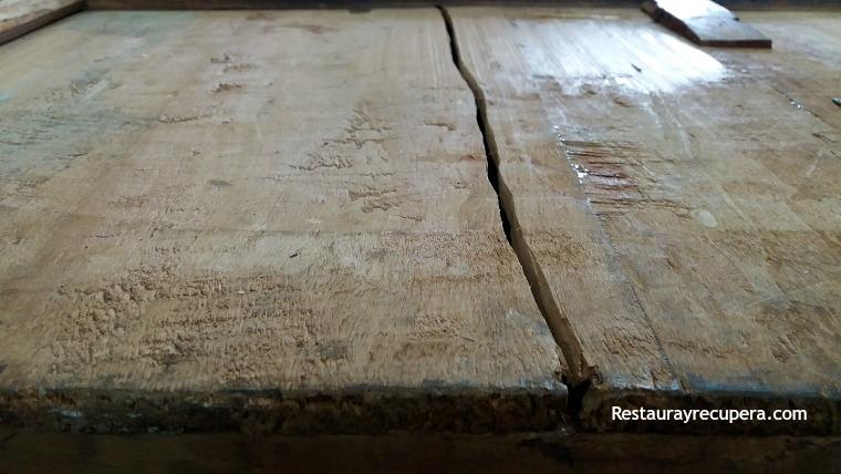 comoda_isabelina_grieta_cajon1_restaurayrecupera