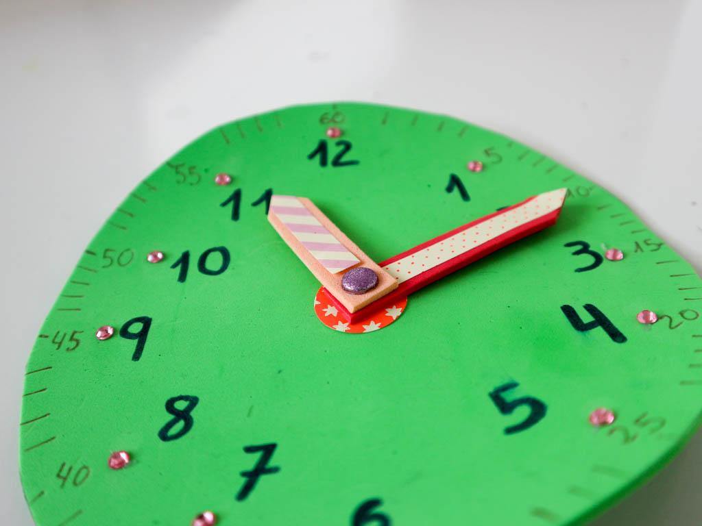 reloj para aprender las horas jugando
