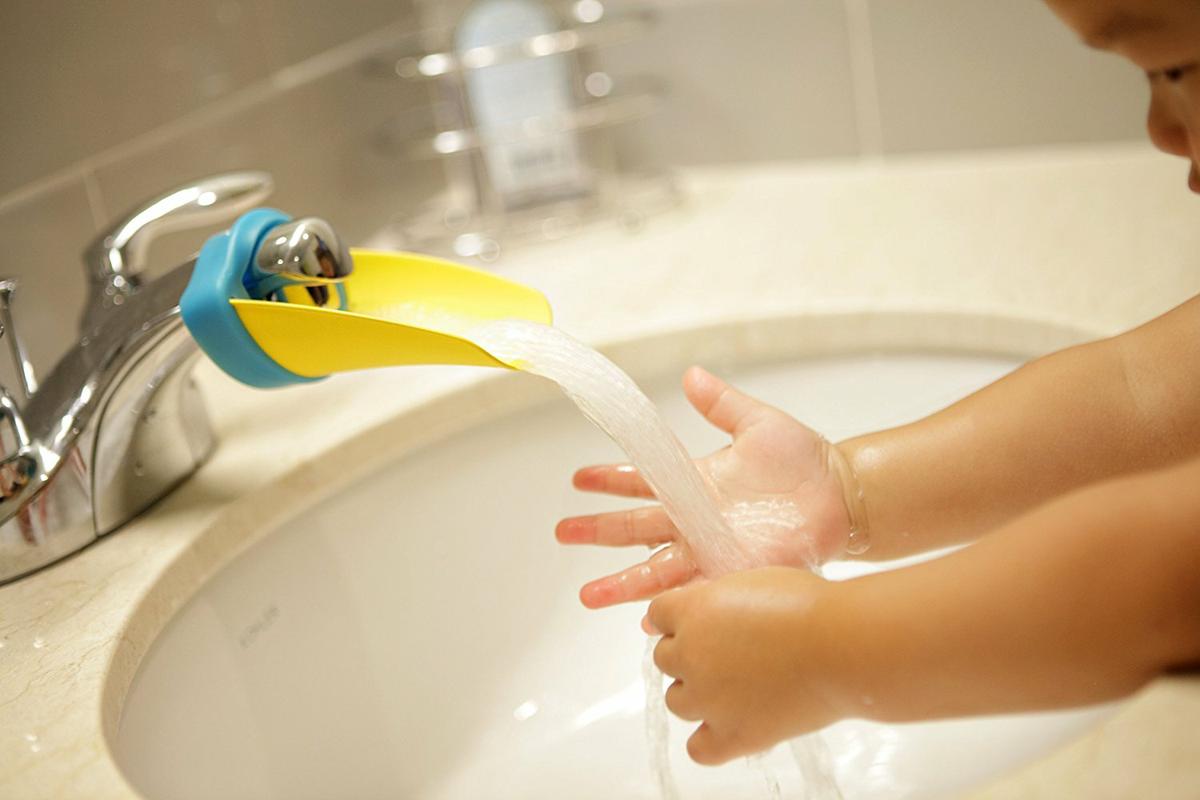 extensor de grifo universal