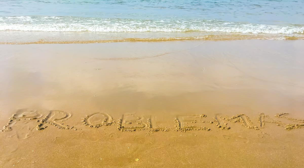 playa_se borran los problemas en la orilla