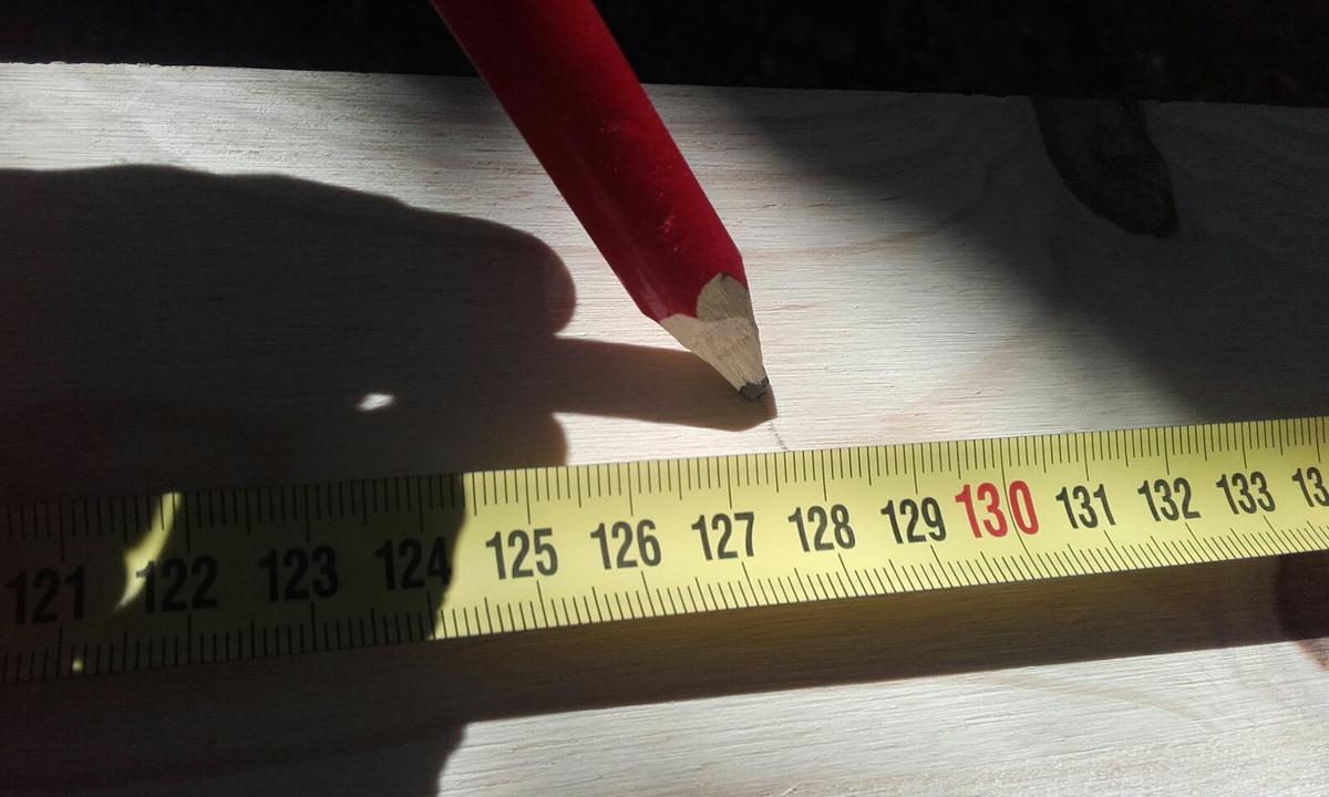 Comoda reciclada - Marcamos las medidas